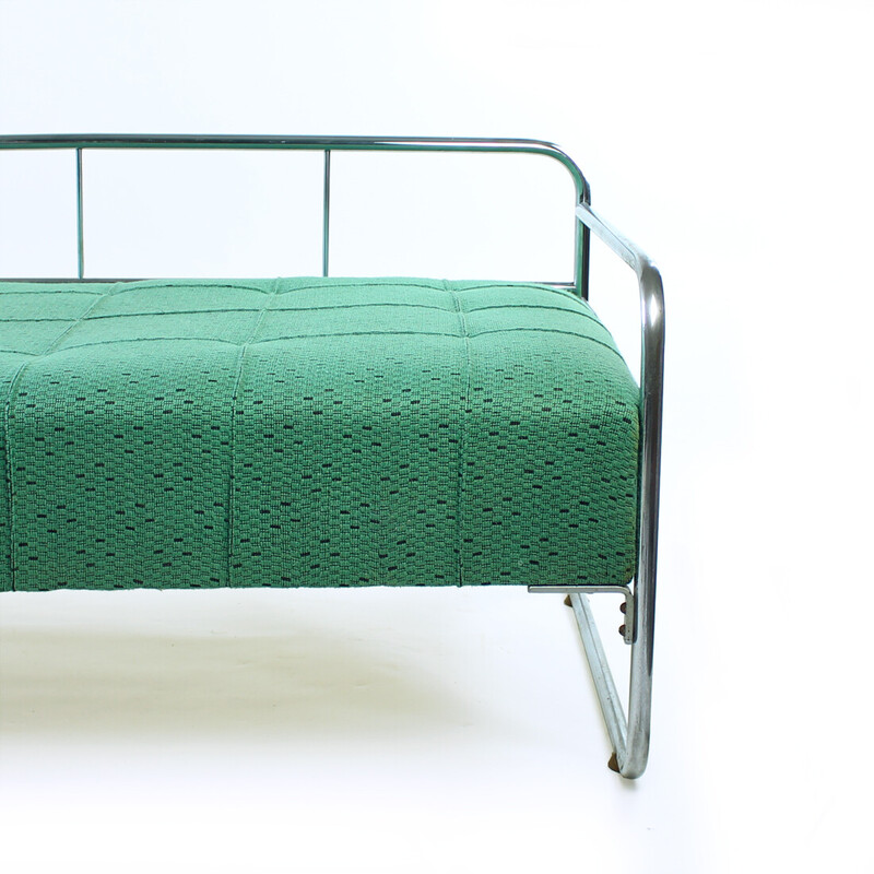 Vintage Bauhaus daybed in bent chrome, Czechoslovakia 1940s