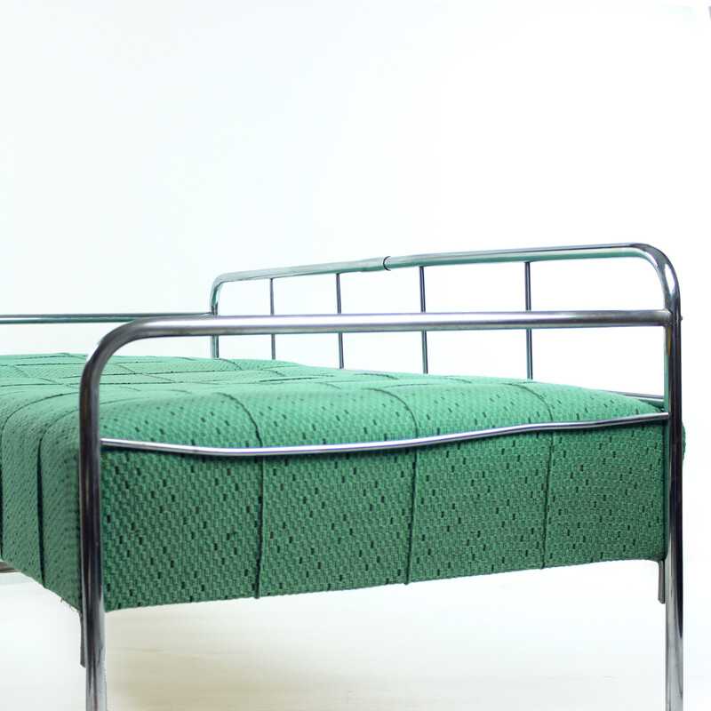 Cama de día Vintage Bauhaus en cromo curvado, Checoslovaquia años 40