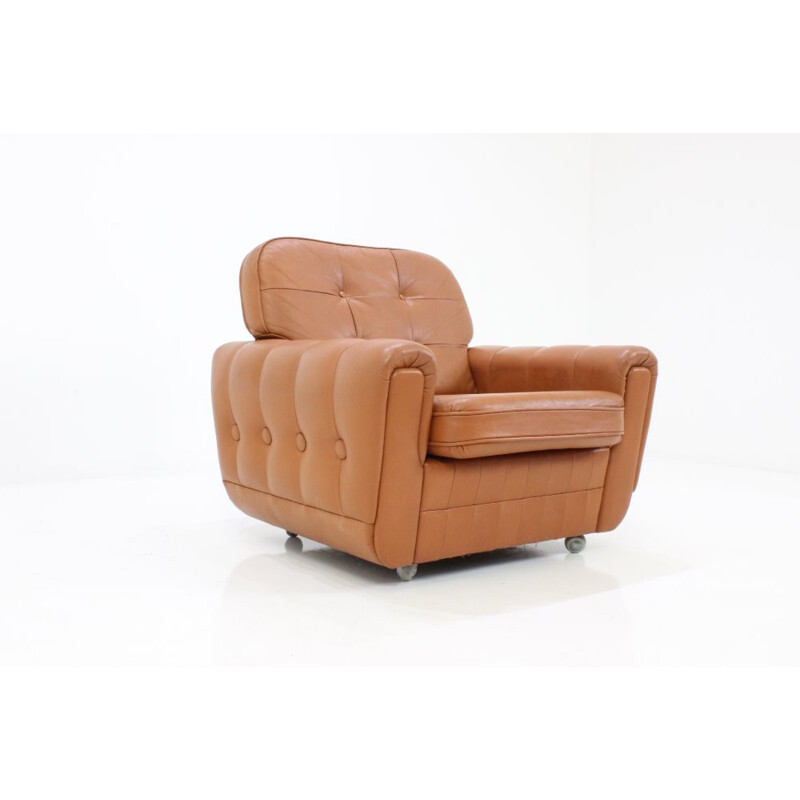 Vintage lichtbruin lederen fauteuil met wielen - 1970