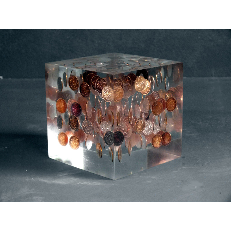 Vintage sculpture cube in plexi by George Schreber, Canada 1974