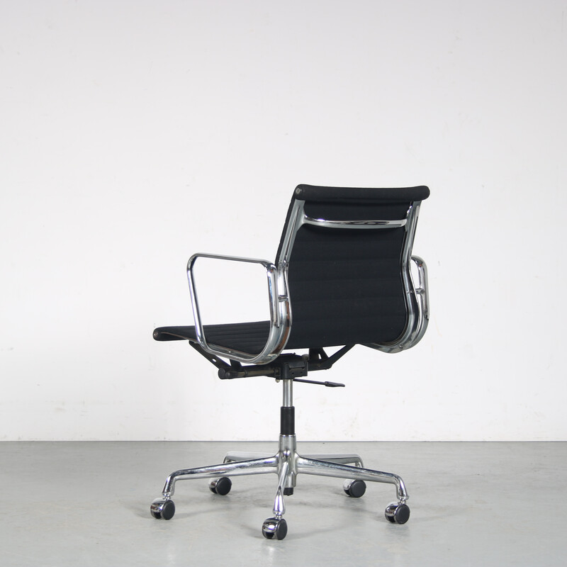 Silla de oficina vintage "Ea118" de Charles y Ray Eames para Vitra, Alemania 2000