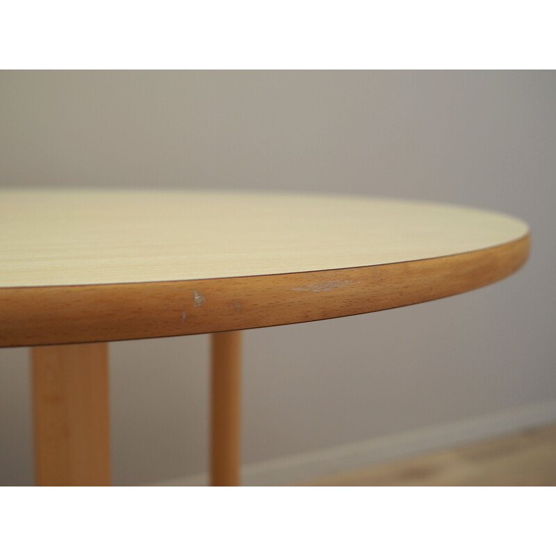 Table ronde vintage en bois de hêtre, Danemark 1990