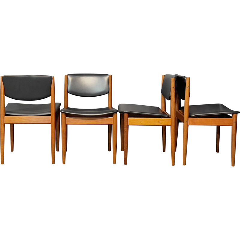 Set of 4 vintage chairs model 197 by Finn Juhl for France and Son, Denmark