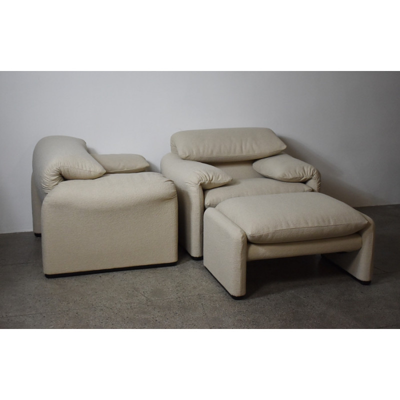 Pair of vintage armchairs and ottoman model Maralunga by Vico Magistretti for Cassina, Italy