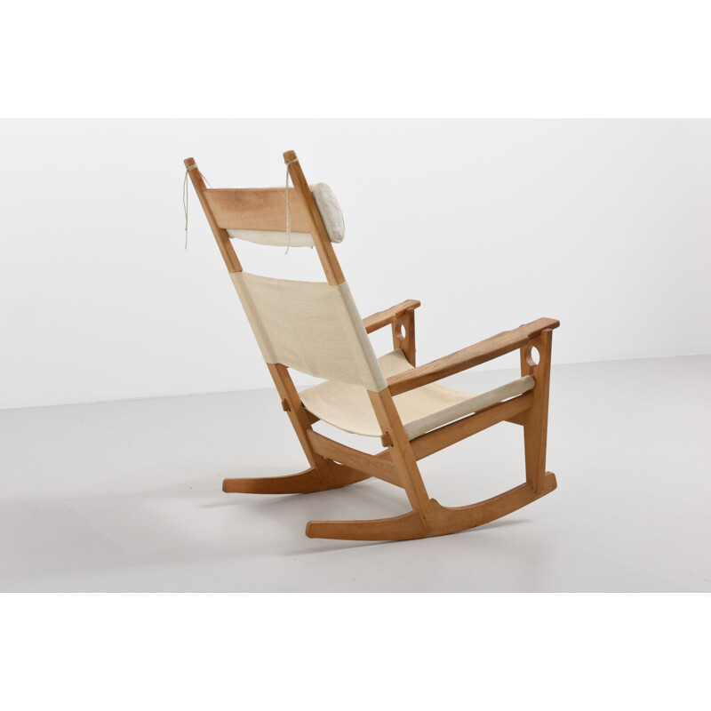 "Keyhole" Rocking chair in oak and linen, Hans J. WEGNER - 1950s