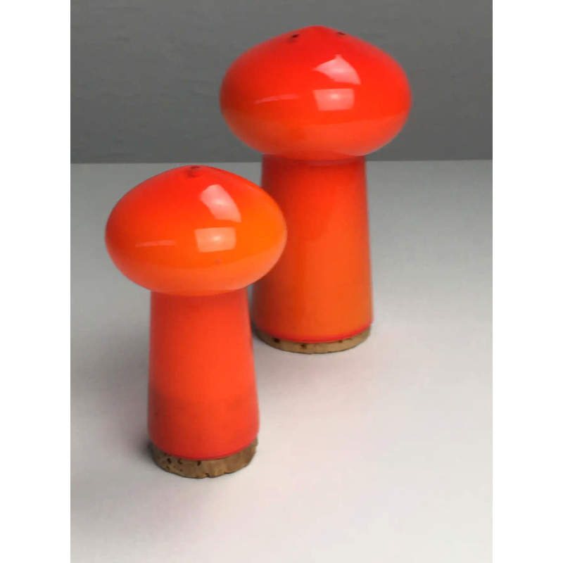 Vintage handblown Danish salt and pepper set in glass by Michael Bang for Holmegaard, 1970s