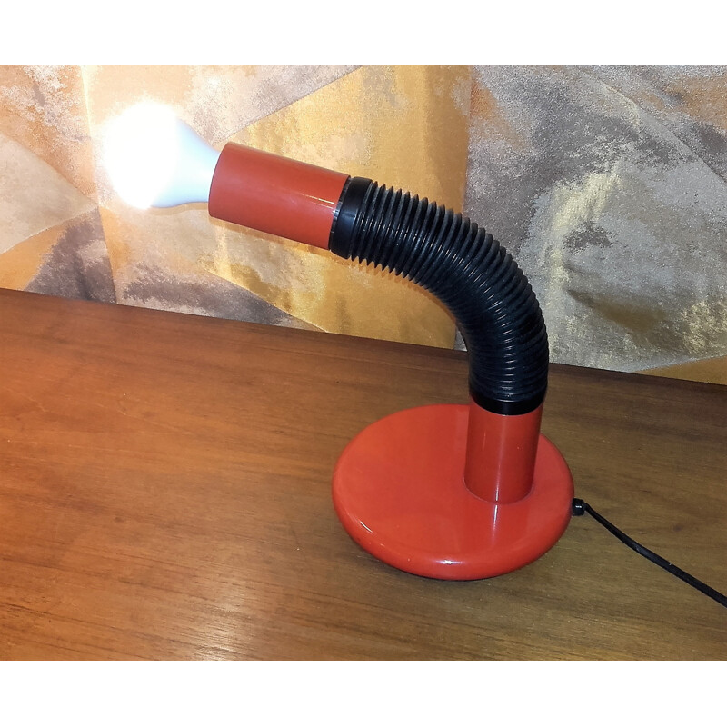 Vintage "BENDY" rood metalen bureaulamp door Targetti Sankey, Italië 1970