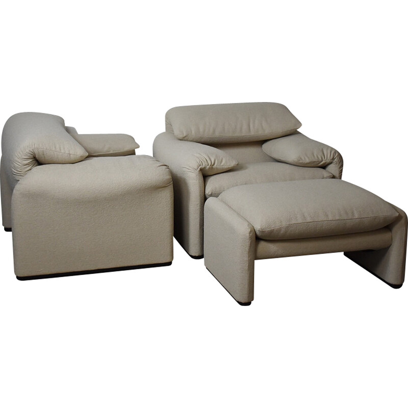 Pair of vintage armchairs and ottoman model Maralunga by Vico Magistretti for Cassina, Italy