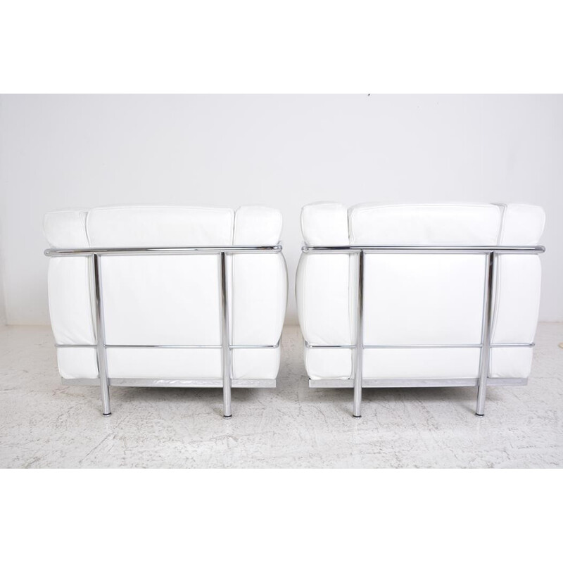 Pair of vintage armchairs "Lc2" by Le Corbusier for Cassina