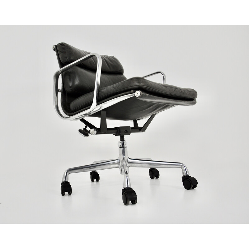 Vintage black leather armchair by Charles and Ray Eames for Icf, 1970