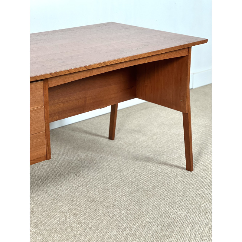 Danish vintage desk in teak