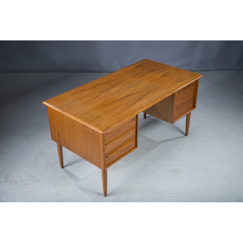 Scrivania danese vintage in teak di Svend Madsen per Falster, 1970