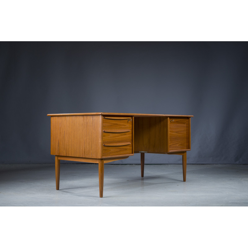 Scrivania danese vintage in teak di Svend Madsen per Falster, 1970