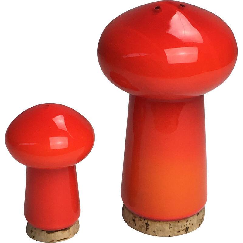 Vintage Deens peper- en zoutstel in rood glas van Michael Bang voor Holmegaard, 1970.