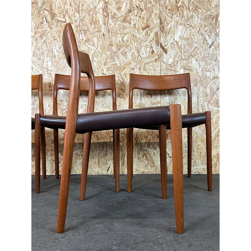 Juego de 4 sillas vintage de teca de Niels O. Möller para J.L. Moller's, 1960-1970