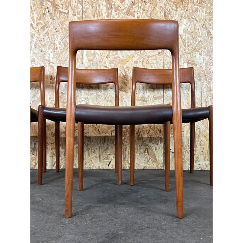 Set van 4 vintage teakhouten stoelen van Niels O. Möller voor J.L. Moller's, 1960-1970.