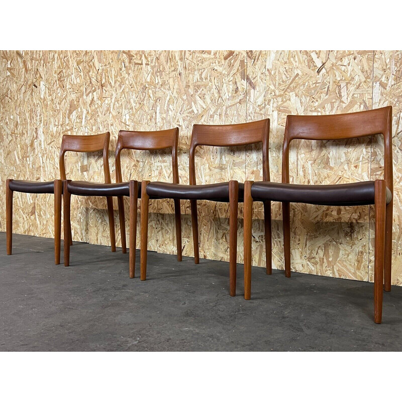 Conjunto de 4 cadeiras de teca vintage de Niels O. Möller para J.L. Moller's, 1960-1970