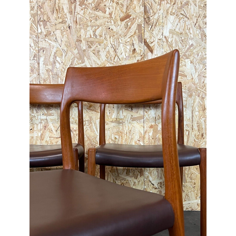 Set of 4 vintage chairs in teak by Niels O. Möller for J.L. Moller's, 1960-1970s