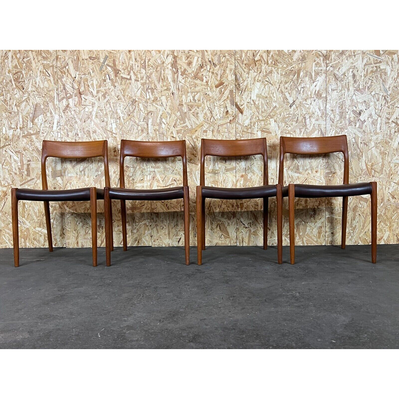 Set di 4 sedie vintage in teak di Niels O. Möller per J.L. Moller's, 1960-1970