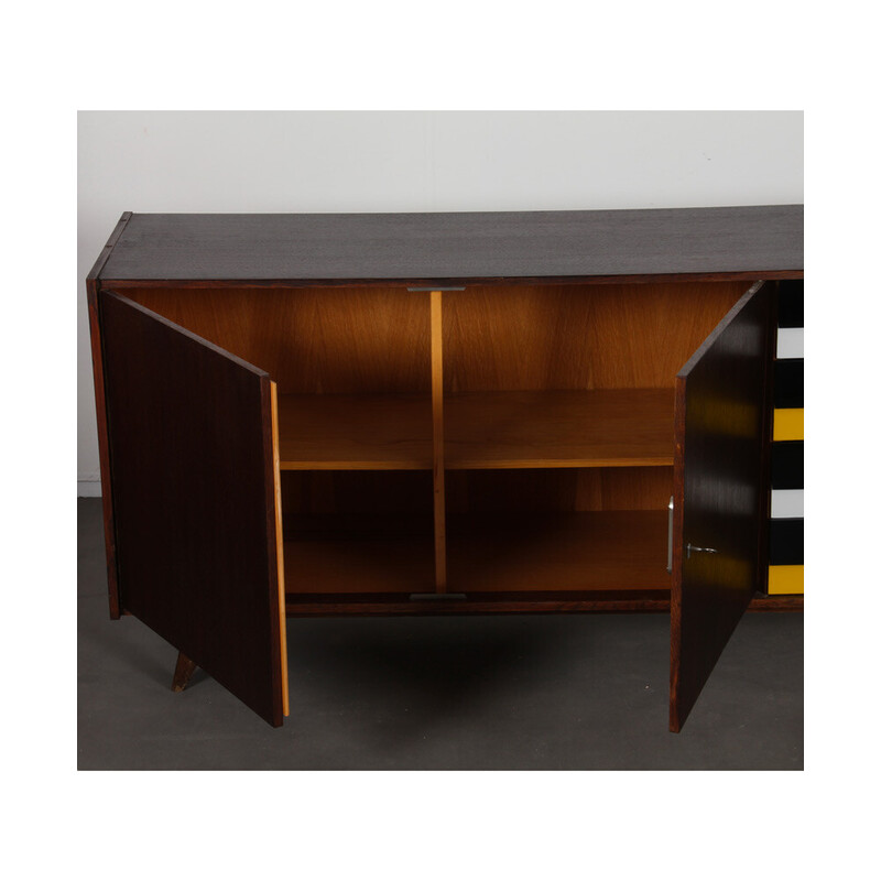 Credenza d'epoca modello U-460 di Jiroutek per Interier Praha, Repubblica Ceca 1960