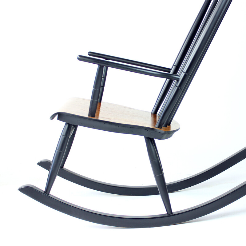 Vintage beechwood rocking chair by Varjosen Puunjalostus, Finland 1960s