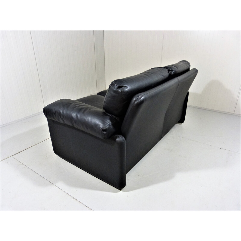 Vintage black leather two seats sofa by Tobia Scarpa for B and B, Italy 1960