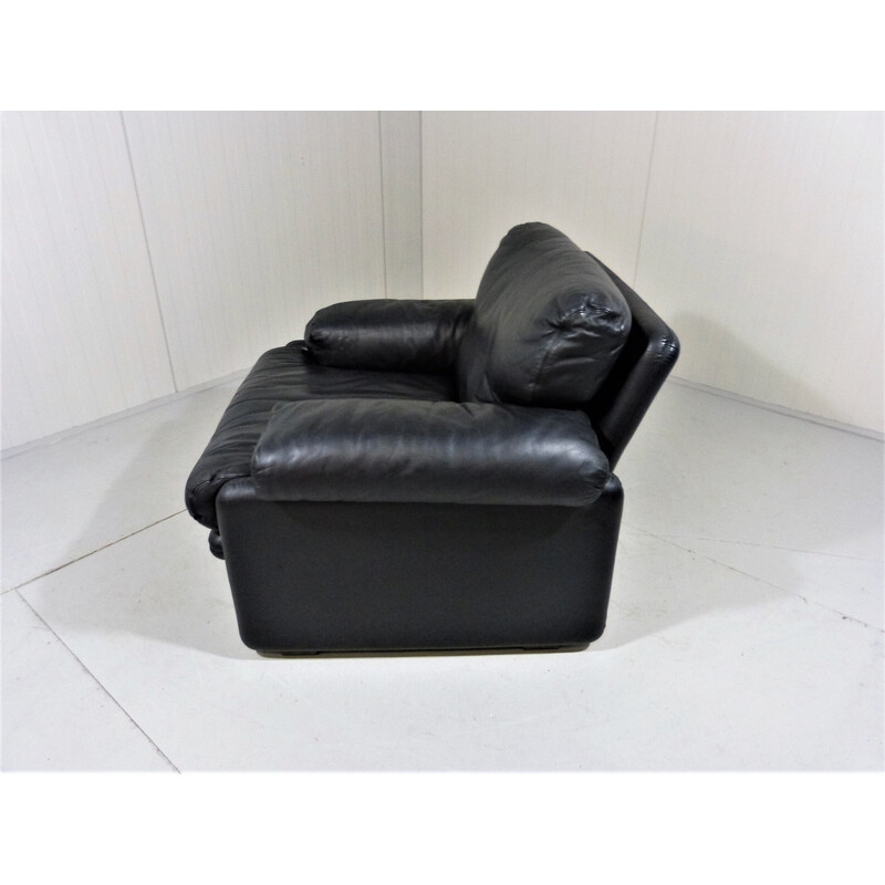 Vintage black leather armchair model coronado by Tobia Scarpa for B and B, Italy