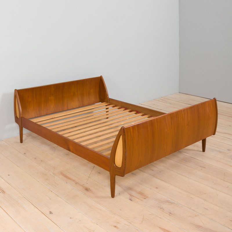 Dänisches Vintage-Bett aus Teakholz von Sigfred Omann für Olholm Mobelfabrik, 1960