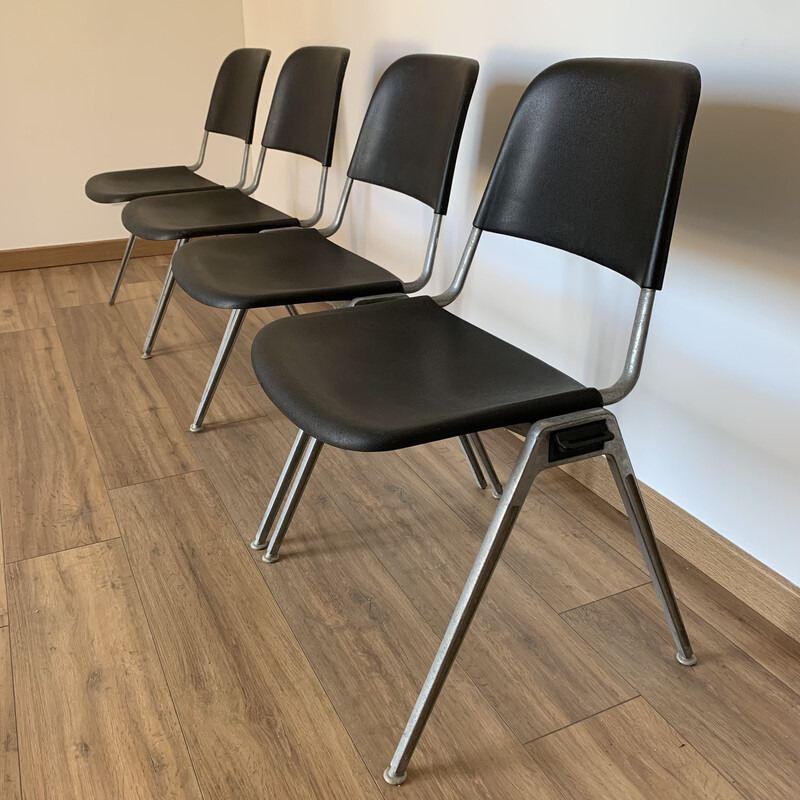 Set of 4 vintage stacking chairs by Don Albinson for Knoll, 1964