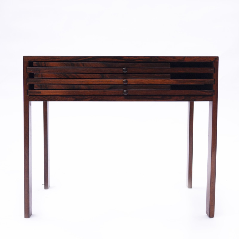 Scandinavian vintage side table in rosewood by Illum Wikkelsø, 1960s