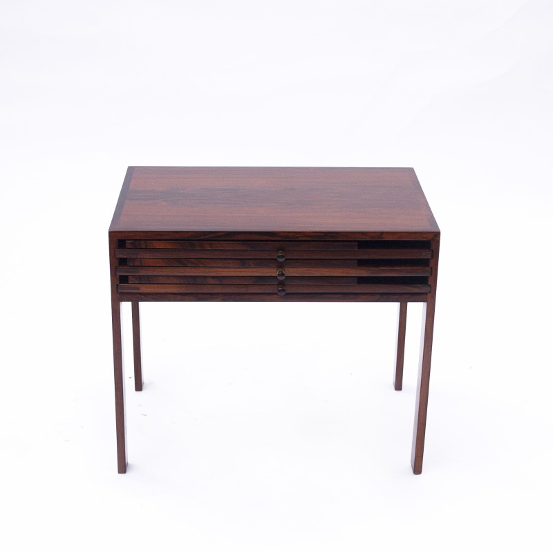 Scandinavian vintage side table in rosewood by Illum Wikkelsø, 1960s