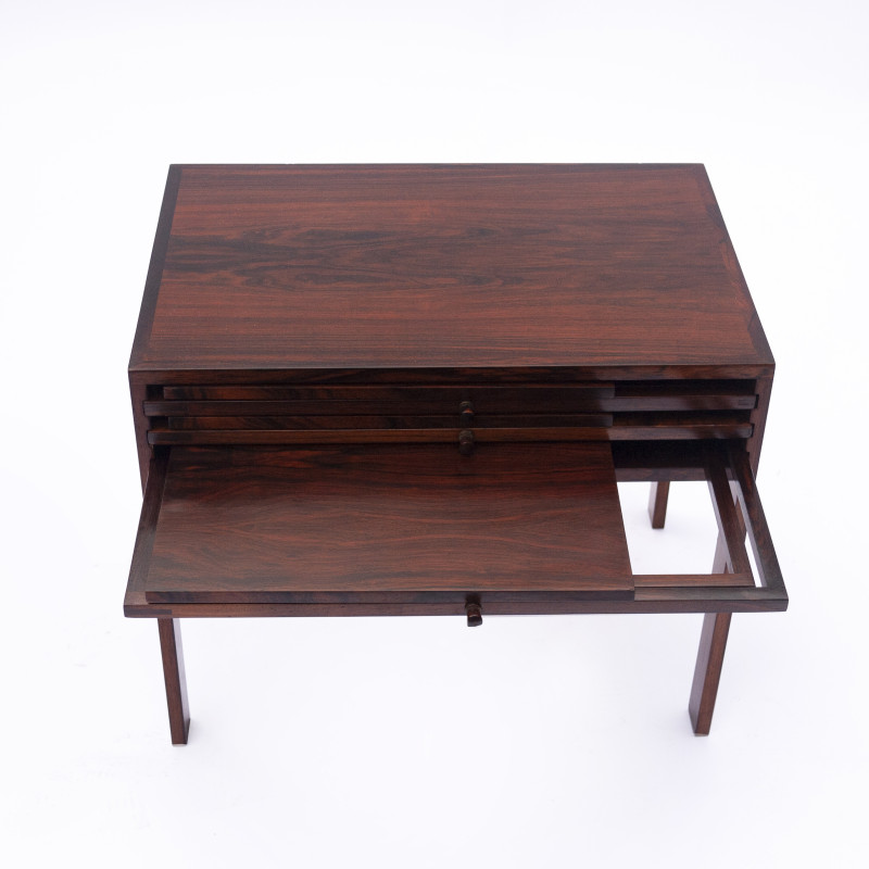 Scandinavian vintage side table in rosewood by Illum Wikkelsø, 1960s