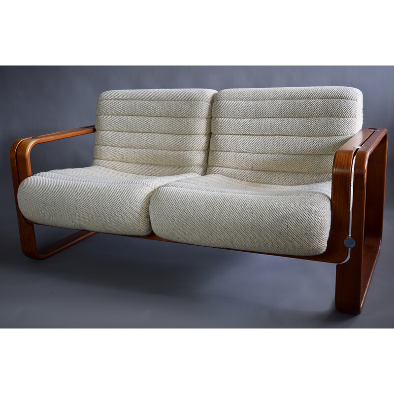 Mid-century ecru and wooden frame sofa by Giroflex for Giroflex, 1970s