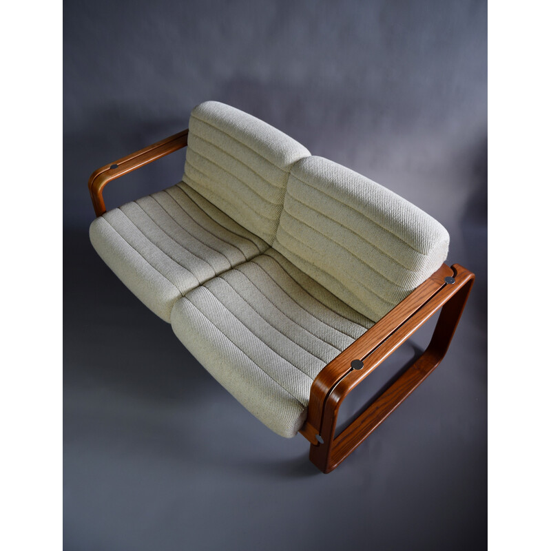 Mid-century ecru and wooden frame sofa by Giroflex for Giroflex, 1970s