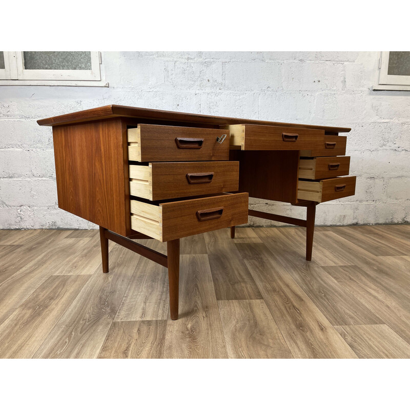 Scrivania scandinava vintage in teak a doppia faccia, 1960