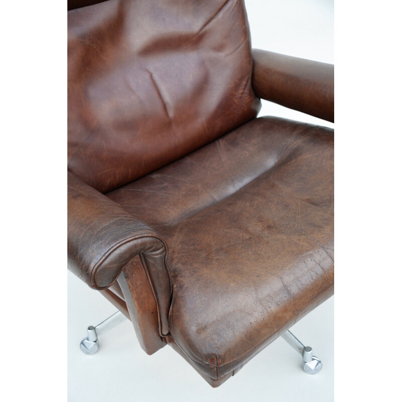 Pair of two brown Leather Swivel Armchairs - 1960s