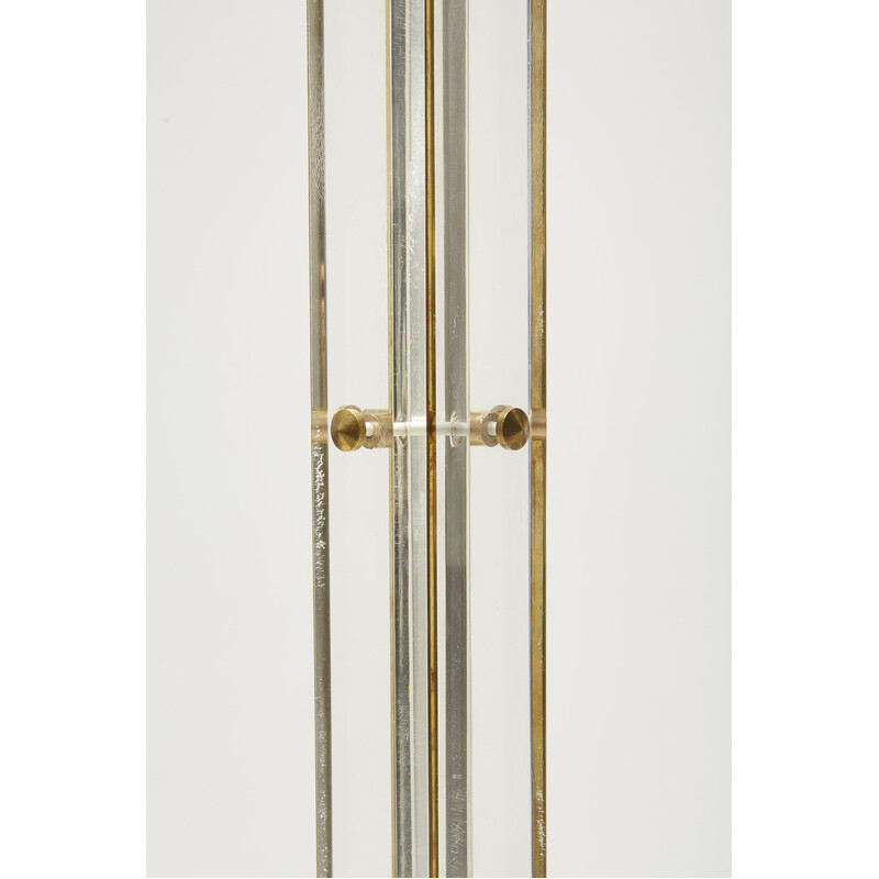 Vintage Hollywood regency floor lamp in plexiglass and brass, 1970