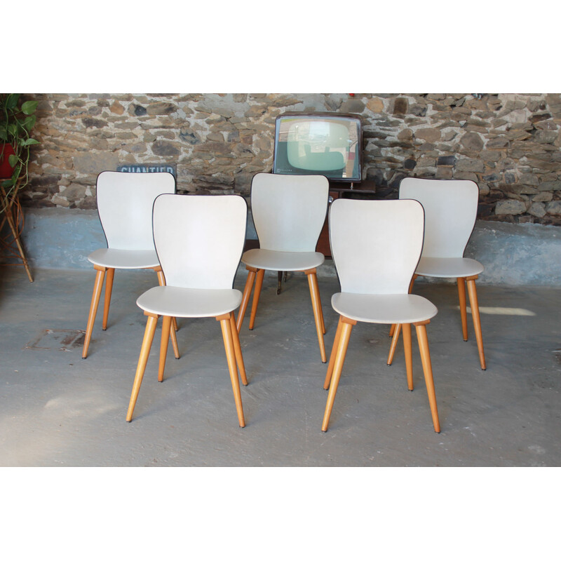 Lot de 5 chaises vintage Baumann en vinyle blanc et bois, 1950