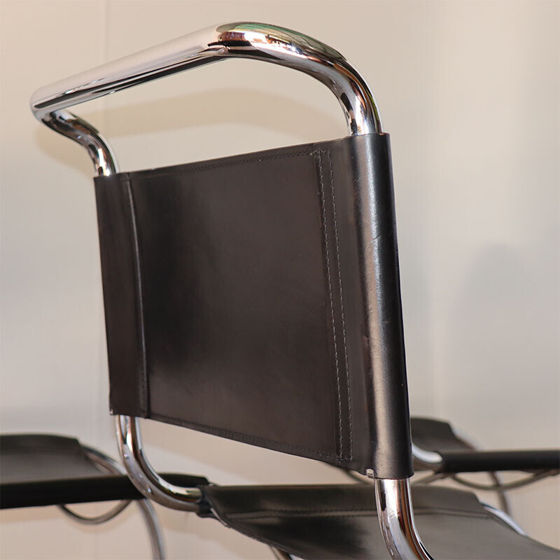 Set of 6 vintage minimalist chairs in chrome metal and black leather, 1970