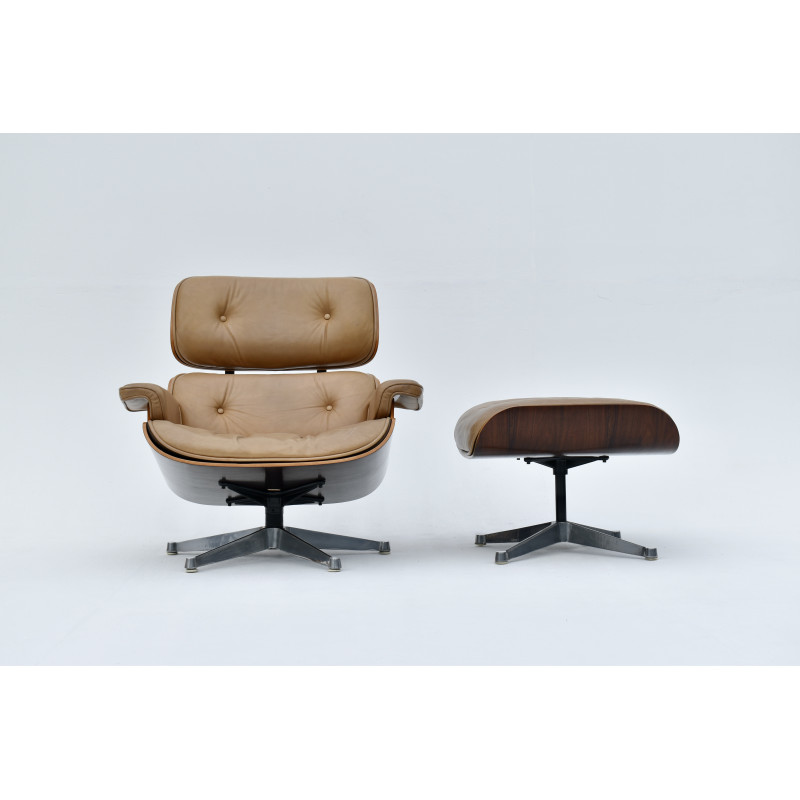 Vintage fauteuil en voetenbank van Eames voor Icf, Italië 1970