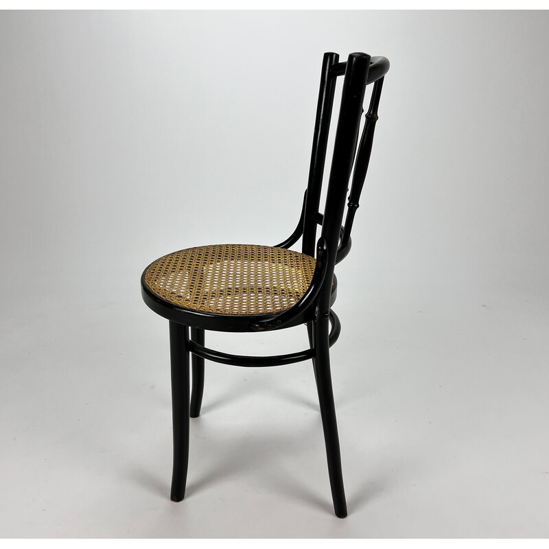 Thonet Vintage-Stuhl aus gebogenem Holz, 1930