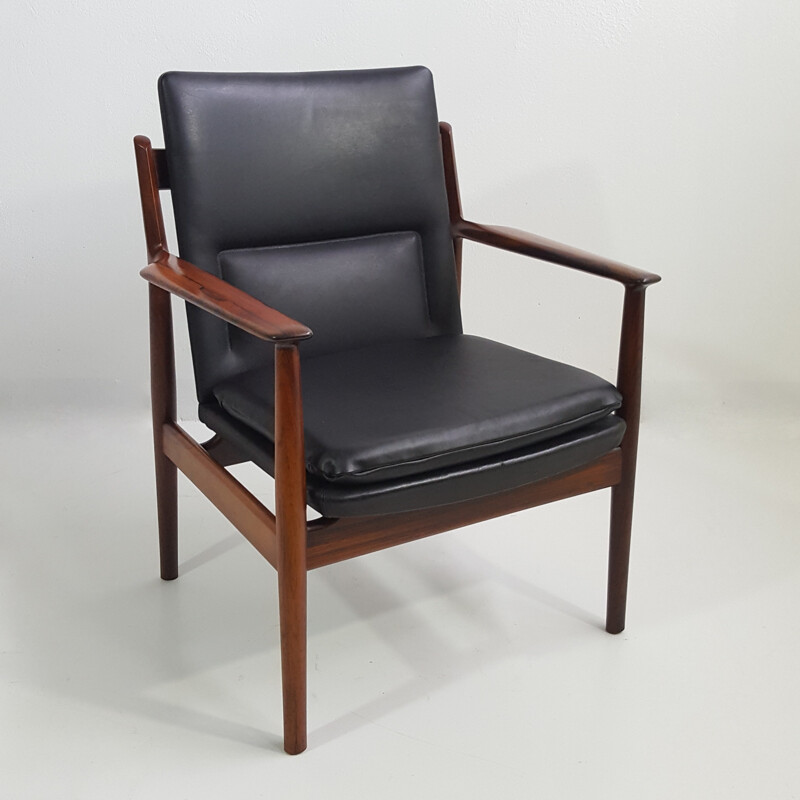 Scandinavian rosewood armchair "model 431", Arne VODDER - 1950s