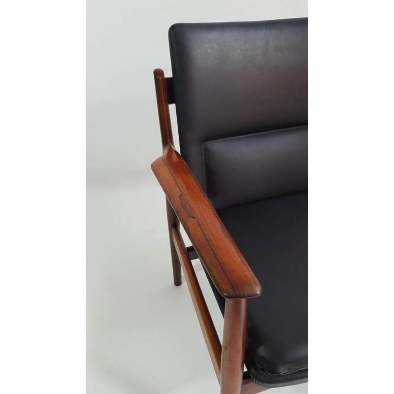 Scandinavian rosewood armchair "model 431", Arne VODDER - 1950s
