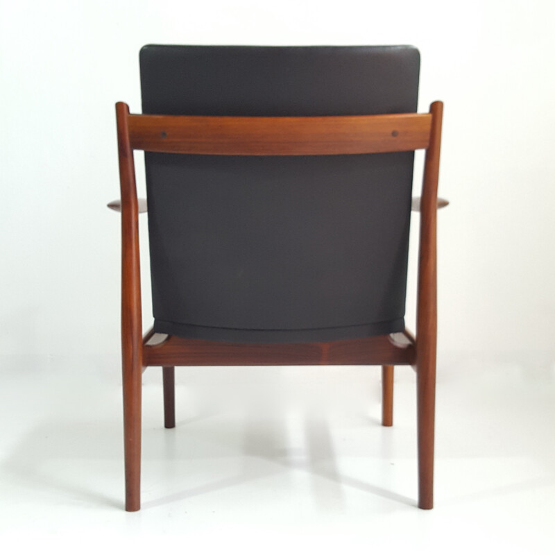 Scandinavian rosewood armchair "model 431", Arne VODDER - 1950s