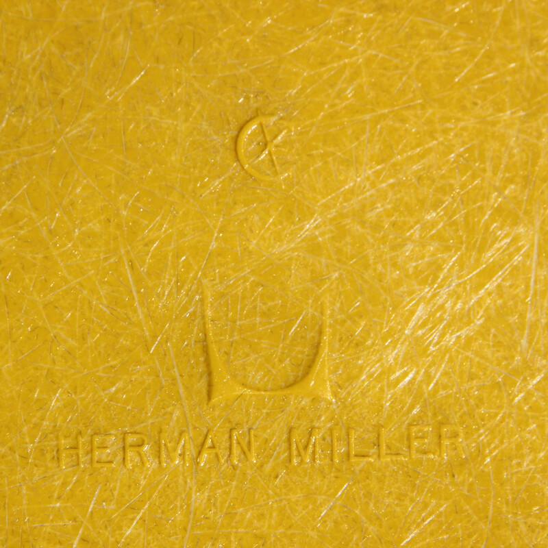 Paar Vintage Dsw Stühle gelb von Charles und Ray Eames für Herman Miller