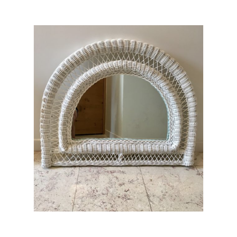 Vintage mirror in white rattan