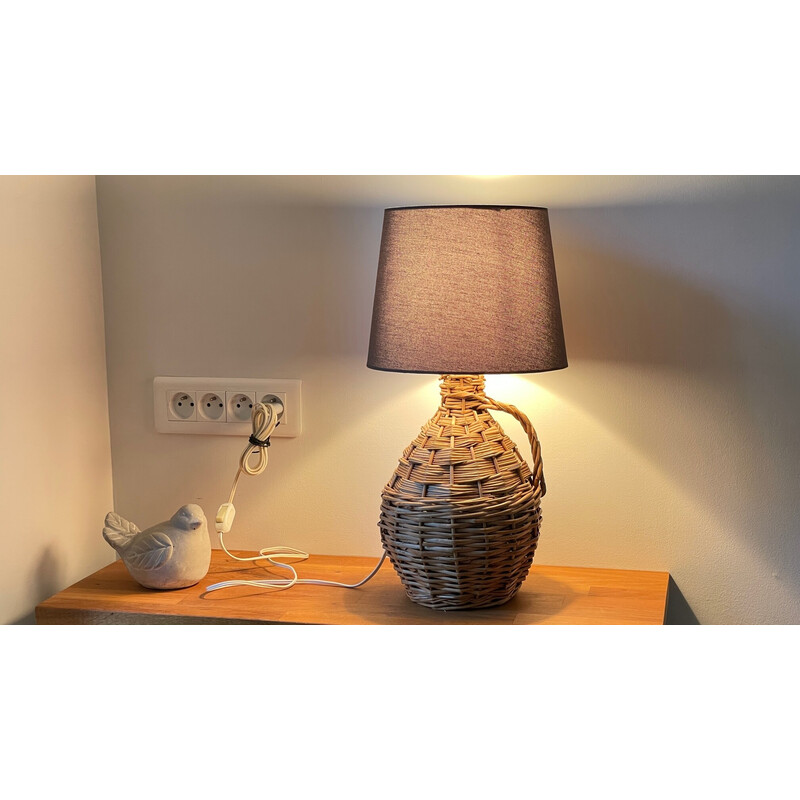 Lampe vintage Dame Jeanne en rotin