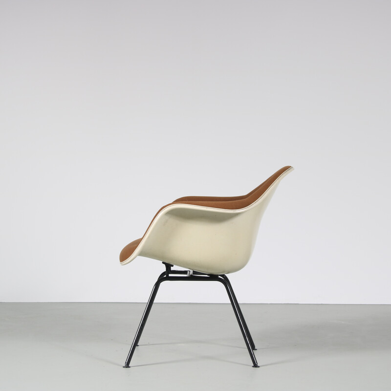 Par de poltronas vintage de Eames para Herman Miller, EUA nos anos 60