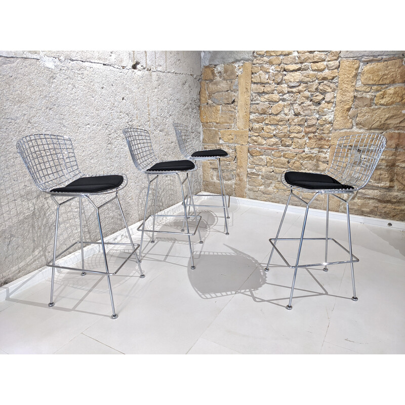 Set of 4 steel bar stools with cushion by Harry Bertoia for Knoll, 1952s
