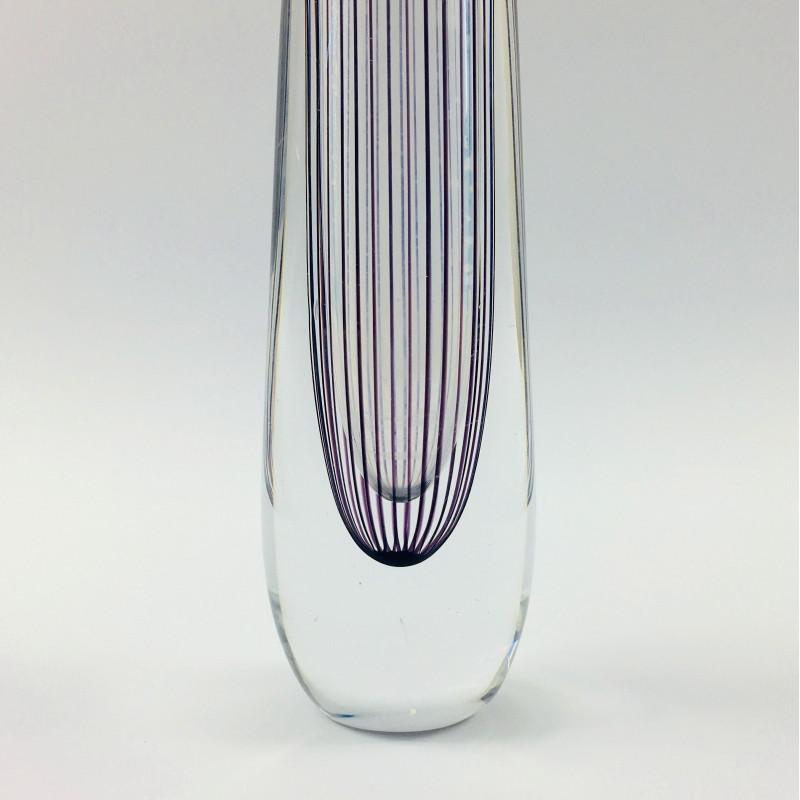 Mid century Scandinavian striped glass vase by Vicke Lindstrand for Kosta, Sweden 1950s